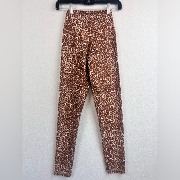 Offline by Aerie High Rise Leopard Animal Print Leggings Size Medium - Picture 3 of 9